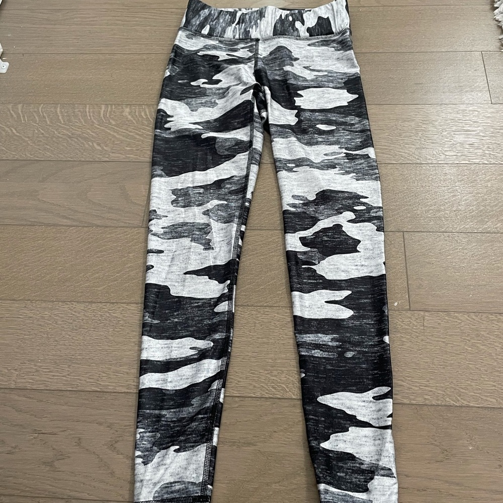Terez Camo Hi-Shine Leggings